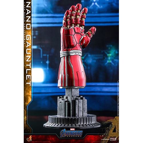 hot-toys---a4---nano-gauntlet-collectible_pr3