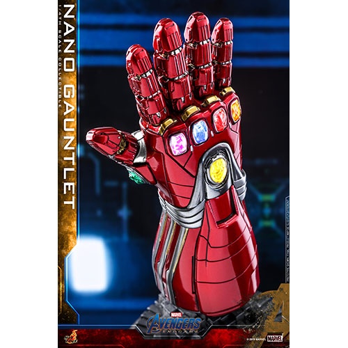 hot-toys---a4---nano-gauntlet-collectible_pr6