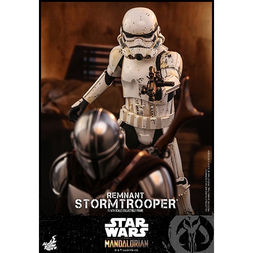 hot-toys---swm---remnant-stormtrooper-collectible-figure_pr7