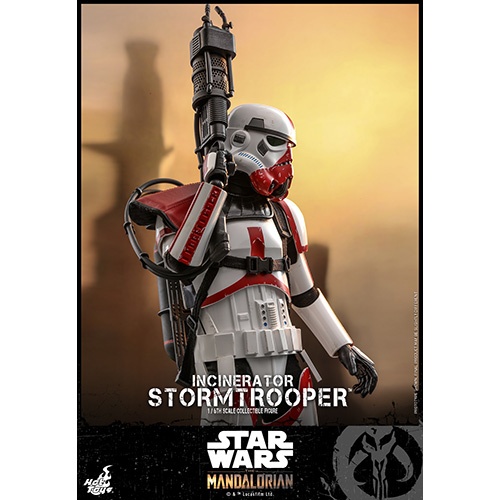 hot-toys---the-mandalorian---incinerator-stormtrooper-collectible-figure_pr8_692524678